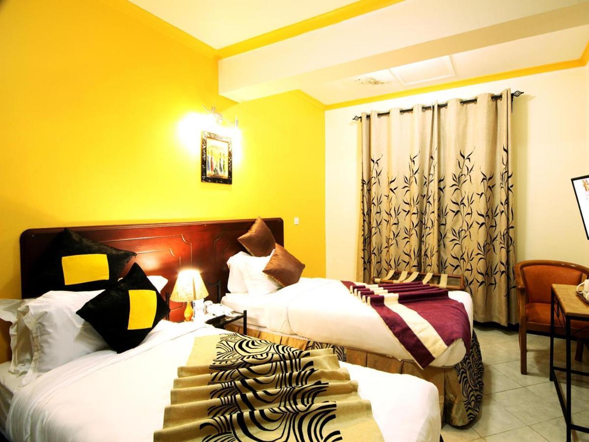 Crest Safari Lodge Bed And Breakfast Arusha Exterior foto