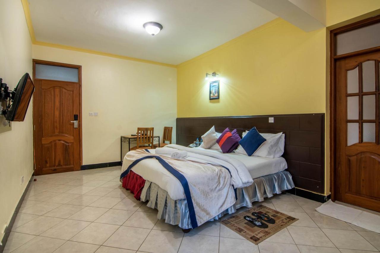 Crest Safari Lodge Bed And Breakfast Arusha Exterior foto